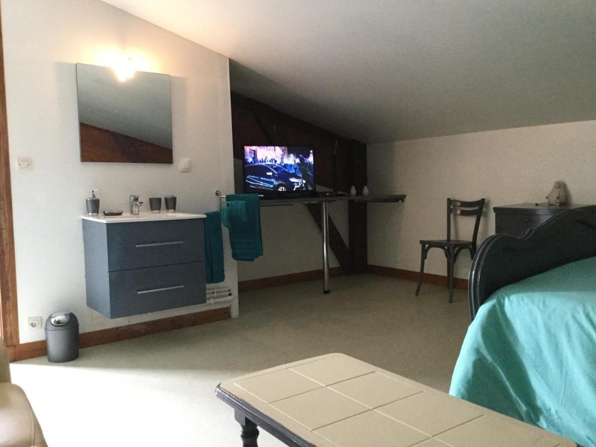 Le Loup Dans La Bergerie Bed & Breakfast Montmartin-sur-Mer Dış mekan fotoğraf