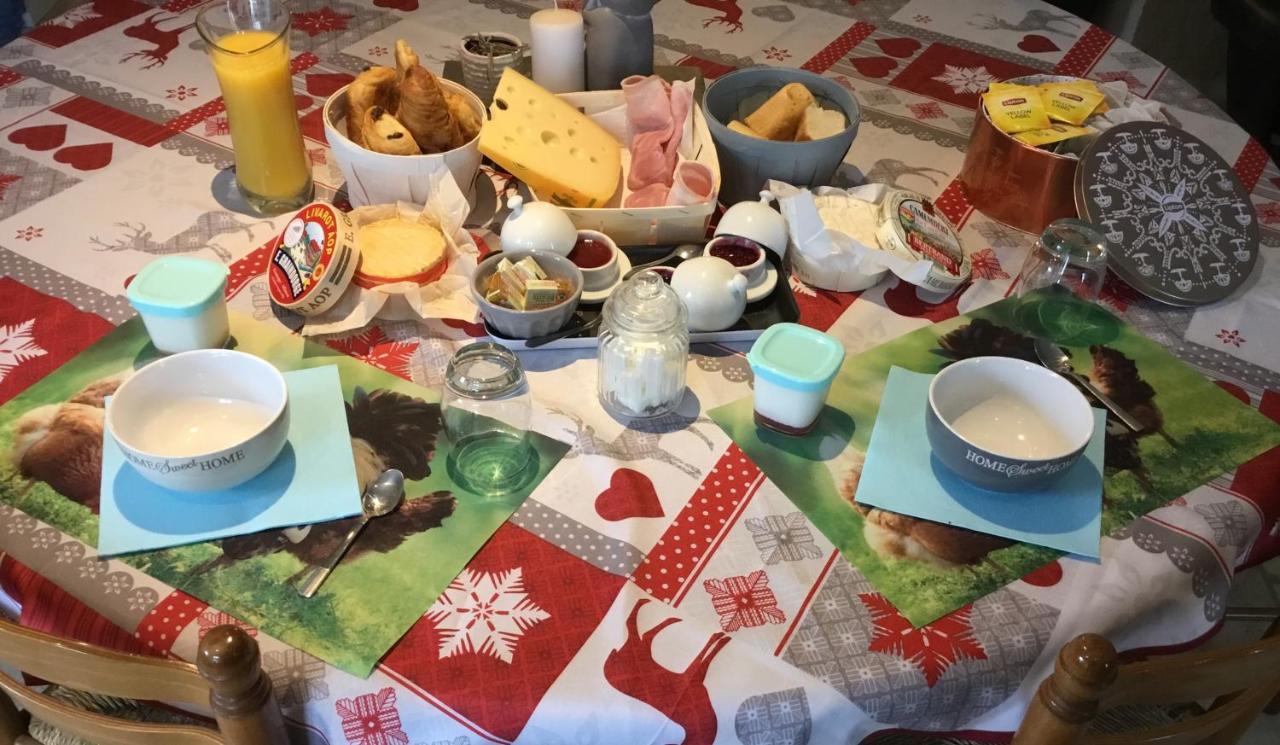 Le Loup Dans La Bergerie Bed & Breakfast Montmartin-sur-Mer Dış mekan fotoğraf